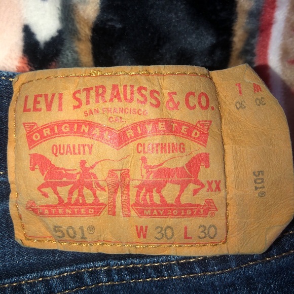 Levi 501 - Picture 3 of 3